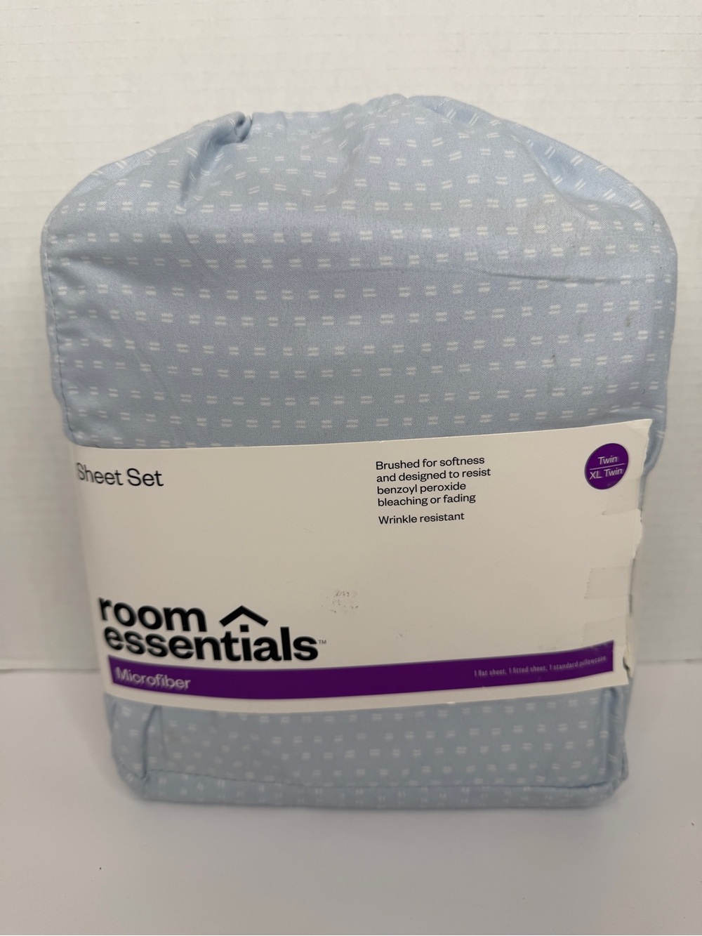 Twin/ Twin XL Microfiber Sheet Set, Blue & white Polka Dots- Room Essentials